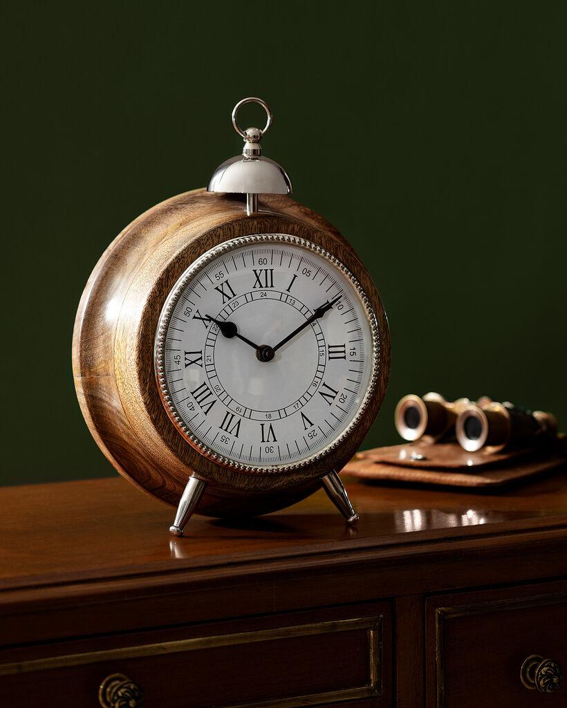 Madame Coco  Sat Giselle