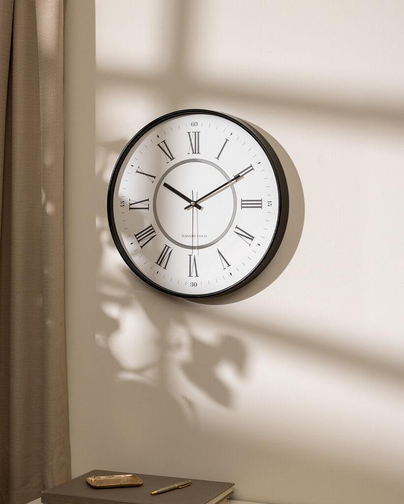 Madame Coco  Sat Giselle