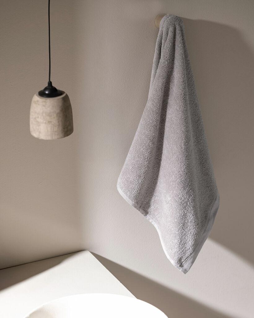 Madame Coco  Peškir za lice Avelia