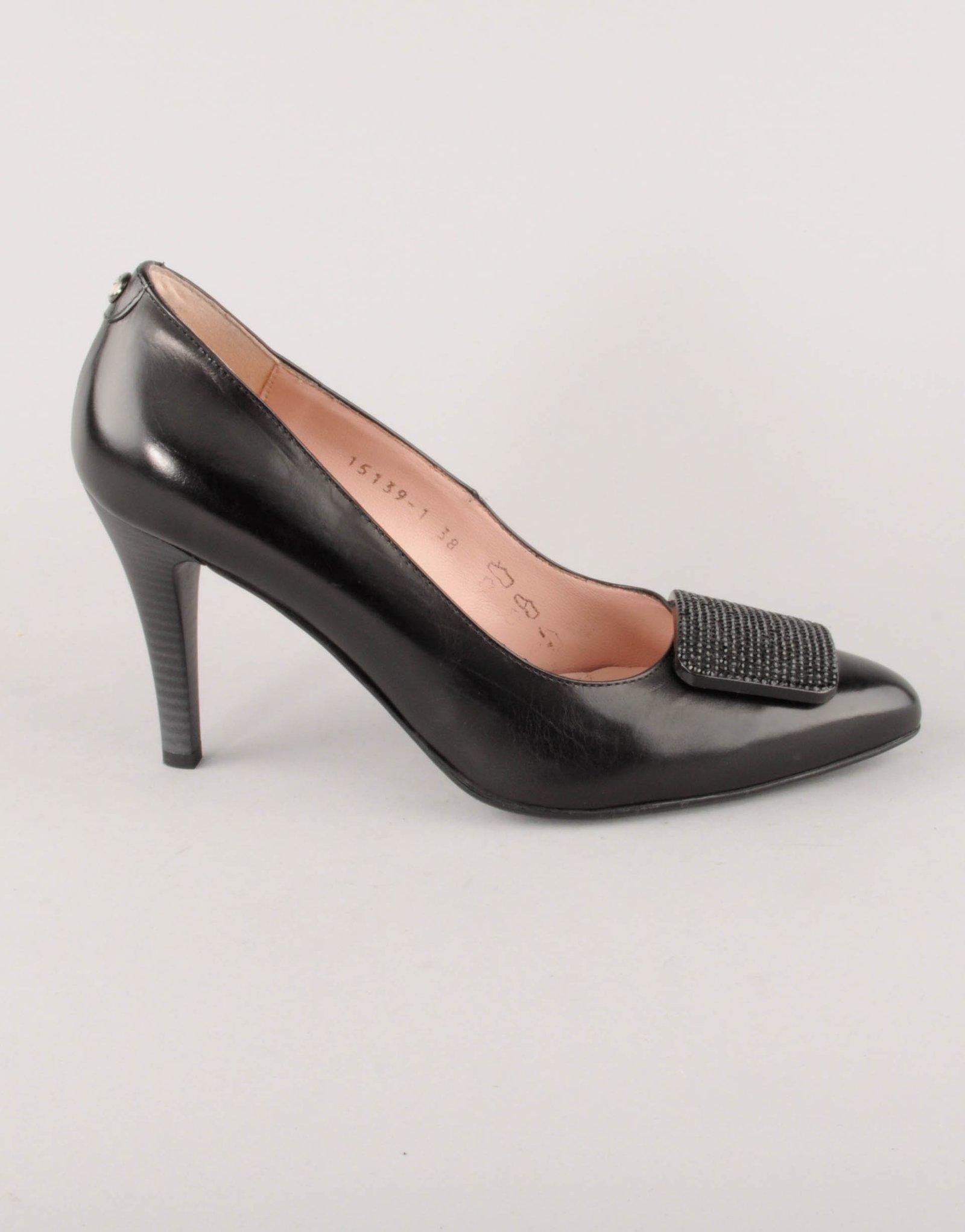 Paar Ženske kožne salonke 15139-1, Crne