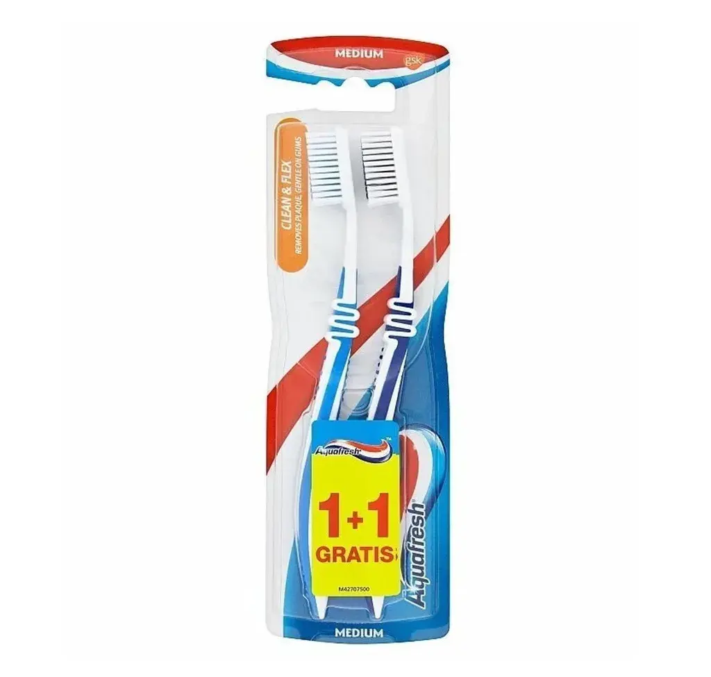 Aquafresh Četkica za zube Clean & Flex Medium, 2 komada, Plava
