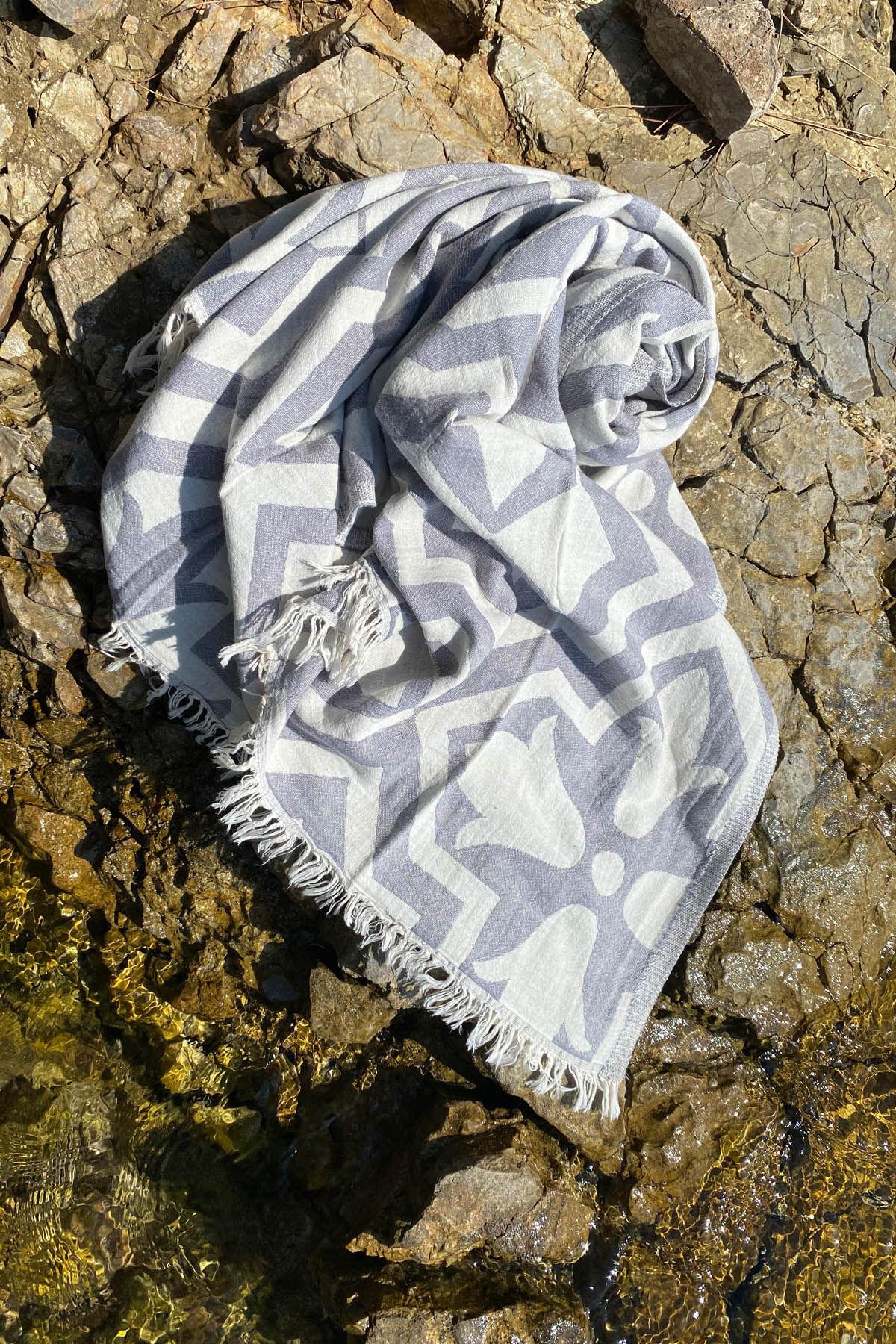 L'essentiel Maison Peškir za plažu 90x170cm Sivi