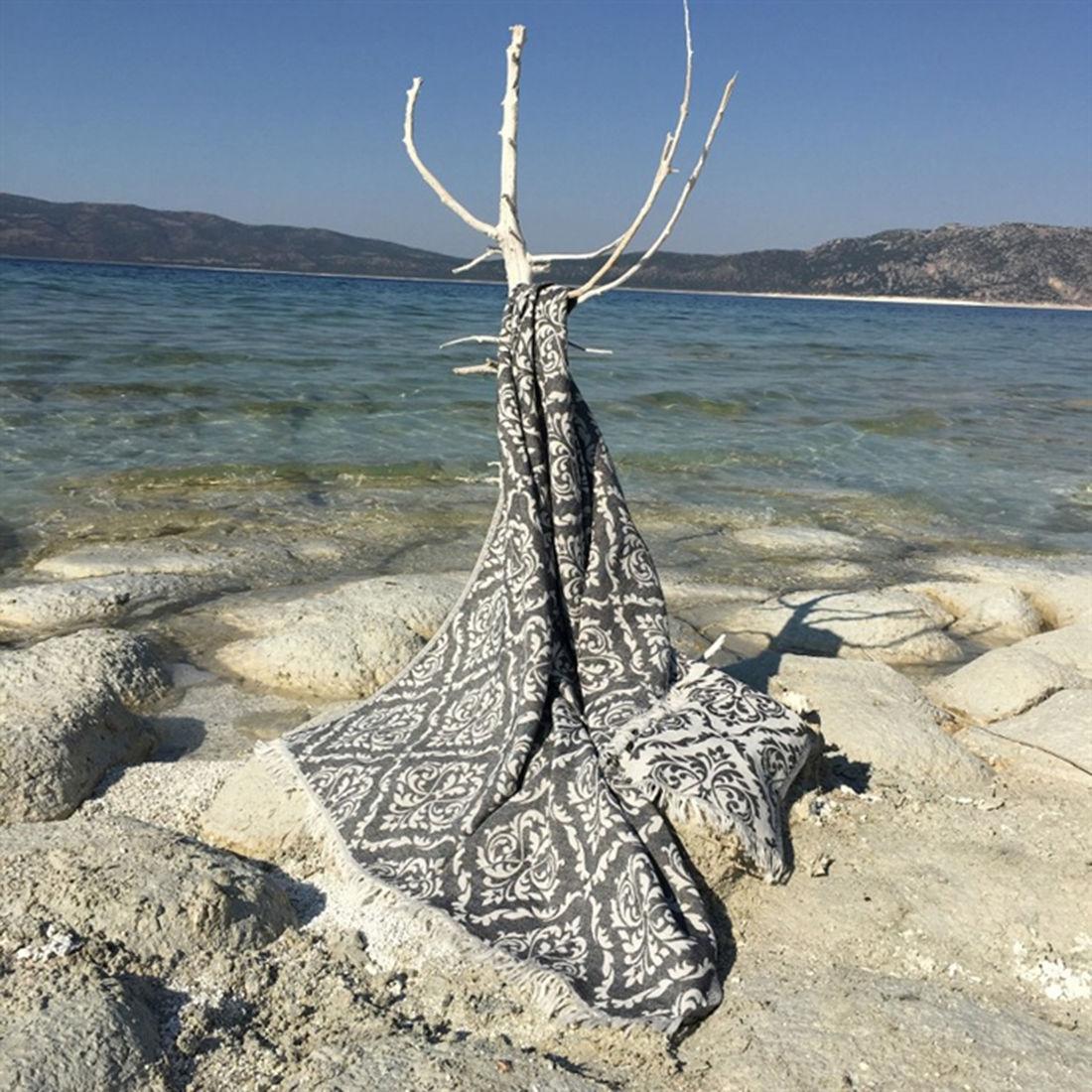 L'essentiel Maison Peškir za plažu 90x170cm Šareni