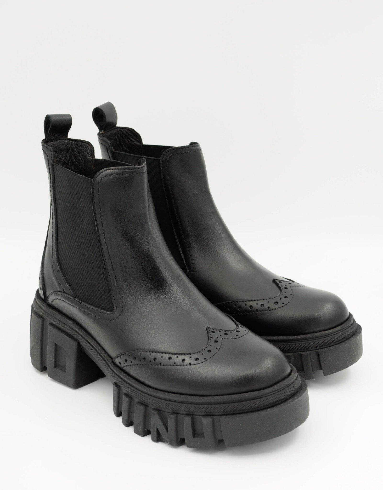 Paar Ženske kožne čizme 53404-1, Crne