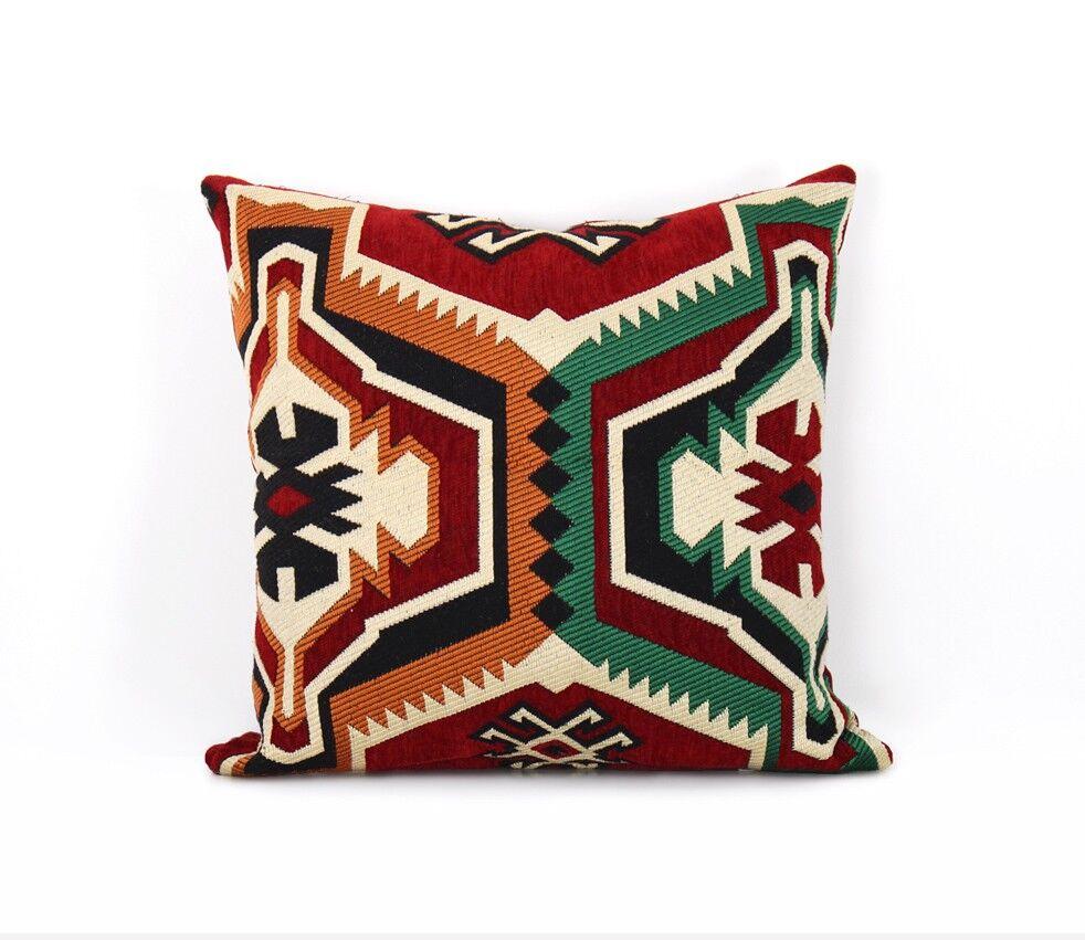 Aberto Design Esmeli v2 Red Dekorativni jastuk, 50 x 50 cm, Šareni