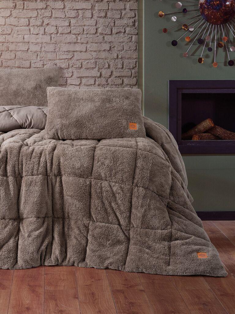 L'essentiel Maison Set Prekrivač i 2 jastuka Pelus, 195x215 cm, Bež