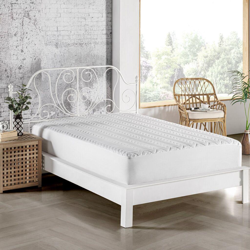 L'essentiel Maison Quilted Fitted Alez Navlaka za krevet, 200x200