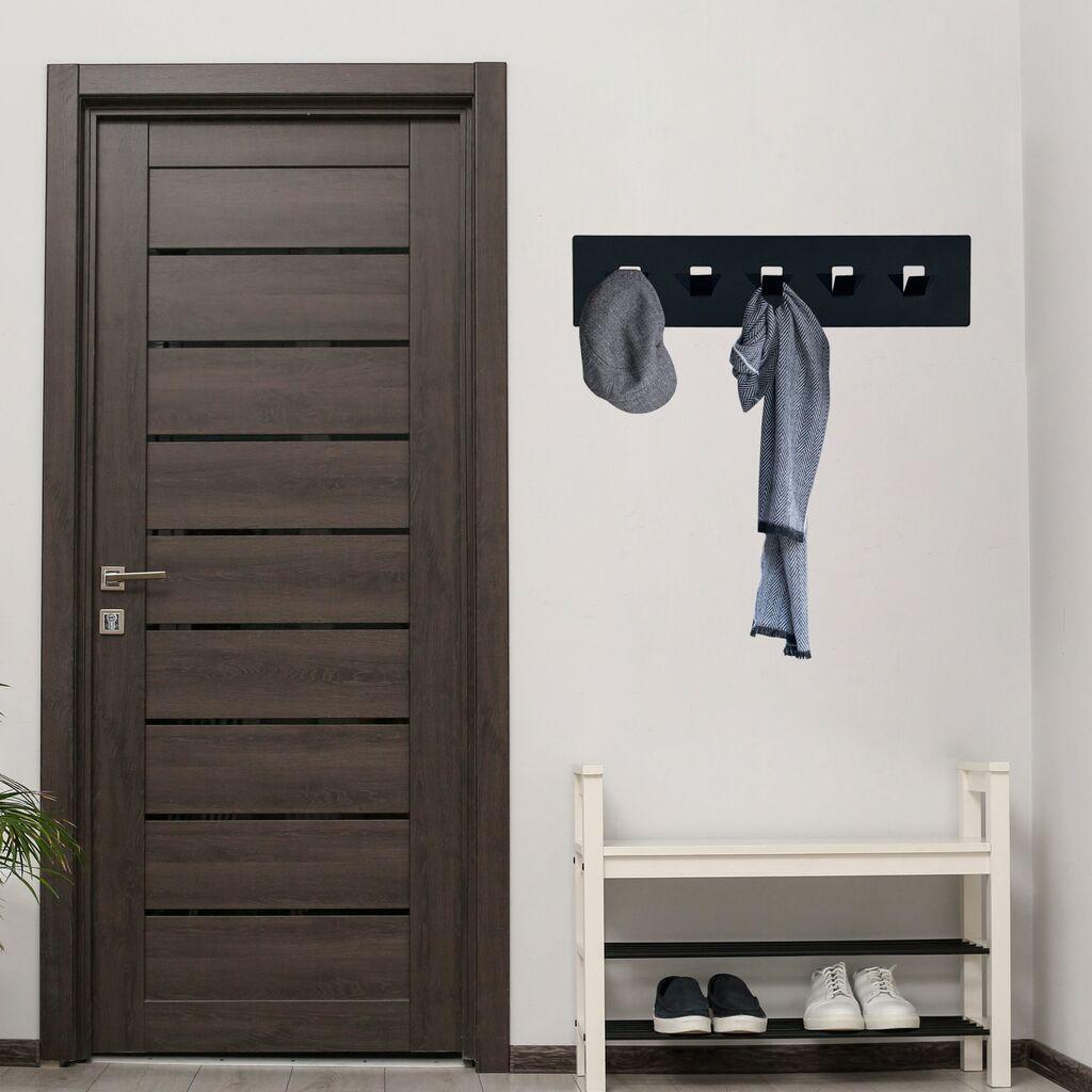 Wallity Zidna metalna kuka, Šarena