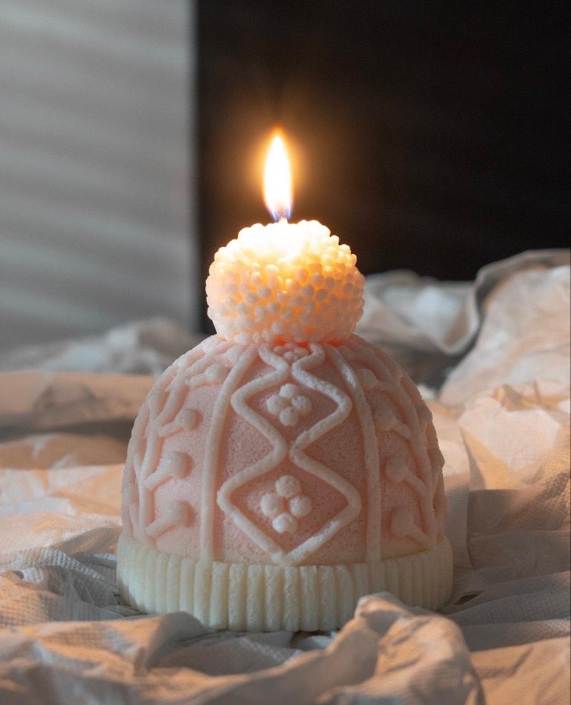 Nuaž Mirisna sveća Zimska kapa, Roze