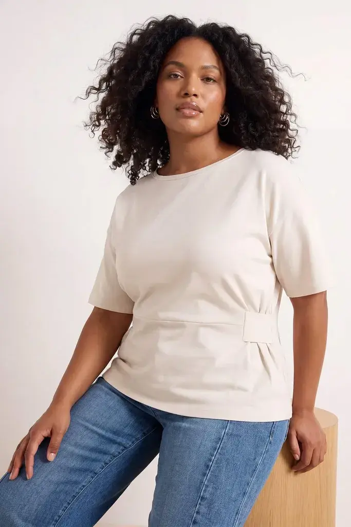 Trendyol Curve Ženska bluza Tbbss26Af00185, Krem