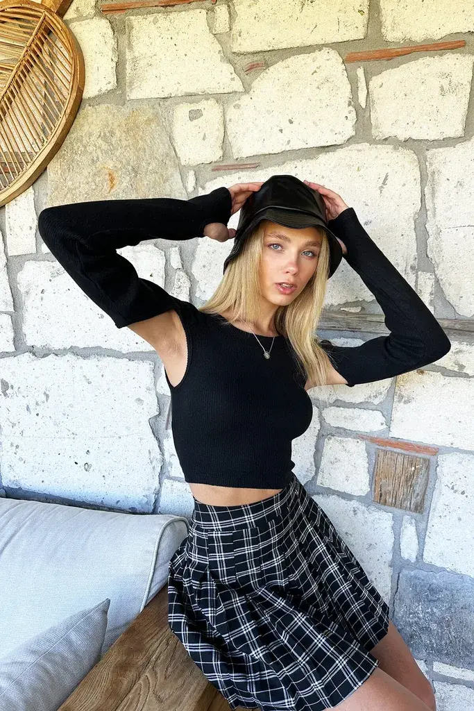 Trend Alacati Stili Ženska bluza dugih rukava ALC-795-001, Okrugli izrez, Crna