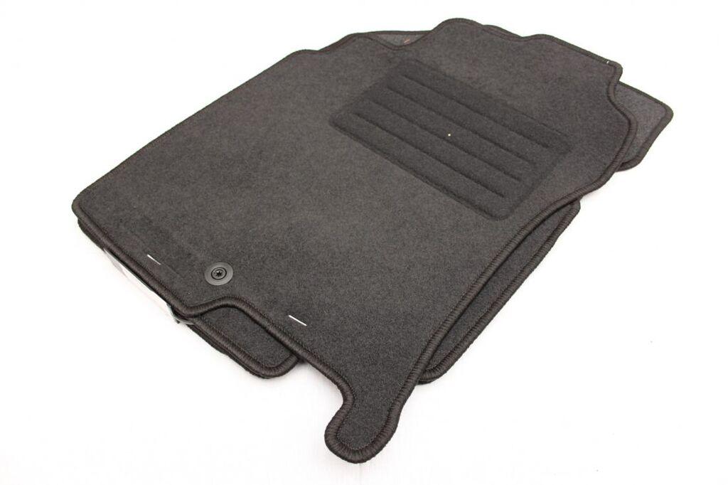 Petex Tipske patosnice za   Nissan X-trail T30 /01-06 /