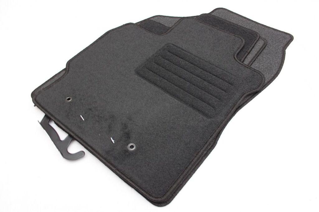 Petex Tipske patosnice za   TOYOTA Auris (2007-2010) / Corolla (2006-2012)