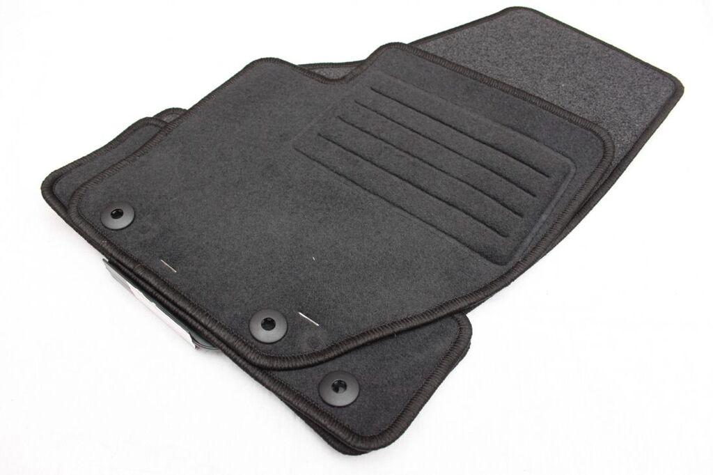 Petex Tipske patosnice za   Volvo V40/12+/