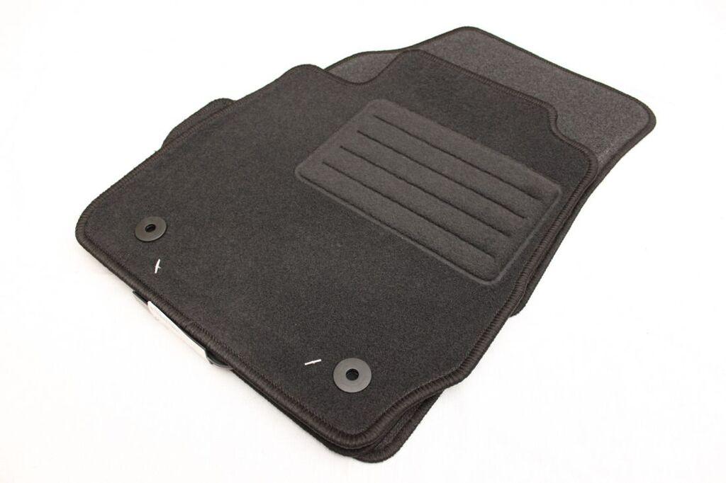 Petex Tipske patosnice za   Ford Fiesta (2011-2017)