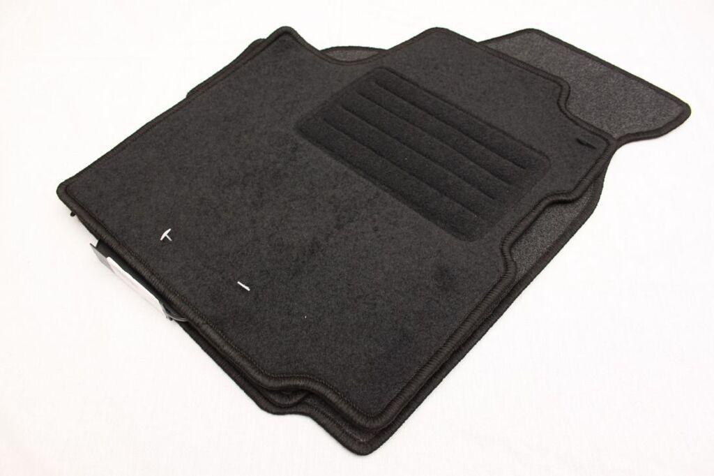 Petex Tipske patosnice za   Ford Fiesta/99-02/