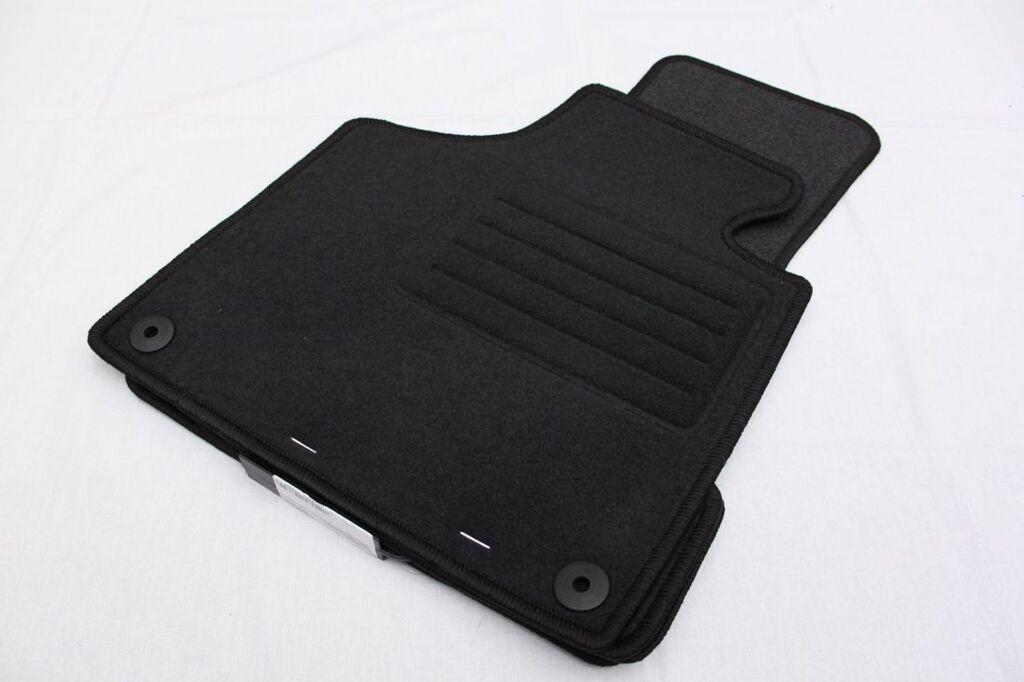 Petex Tipske patosnice za   AUDI A3 8P (2003-2012)