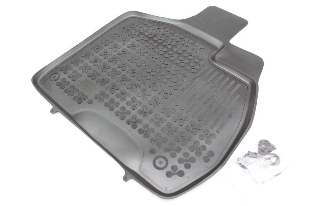 Rezaw-Plast Tipske patosnice za  Chrysler VOYAGER IV (2001-2006) - 7 seats - kadice