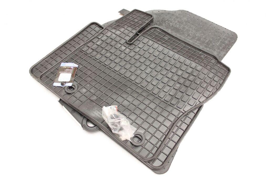Petex Tipske patosnice za  FORD Kuga (2008-2011)