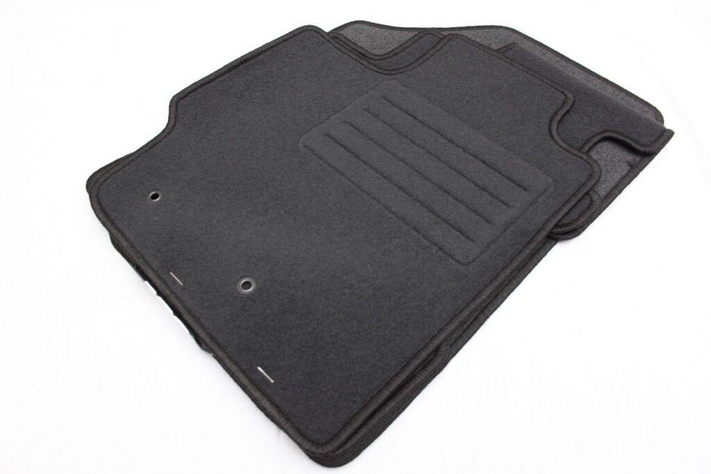 Petex Tipske patosnice za   Toyota Yaris /05-11 /Urban Cruiser /09-14 /