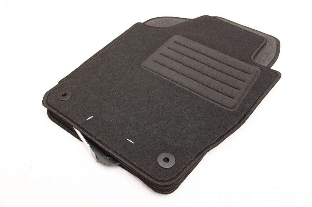 Petex Tipske patosnice za   VW Polo (2009-2017)