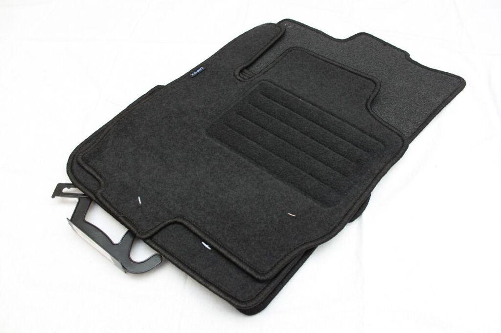 Petex Tipske patosnice za   Mitsubishi Colt /04-08/3d