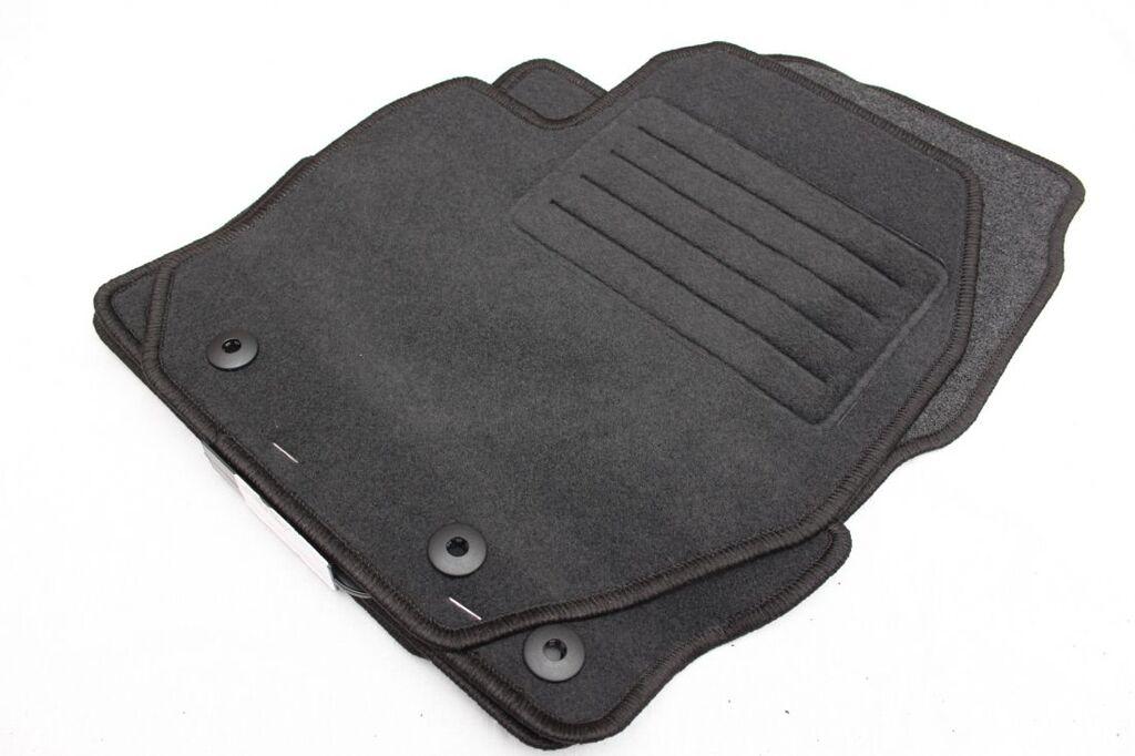 Petex Tipske patosnice za   Volvo XC60 (2008-2017)