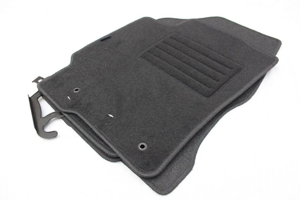 Petex Tipske patosnice za   Toyota Prius/04+/