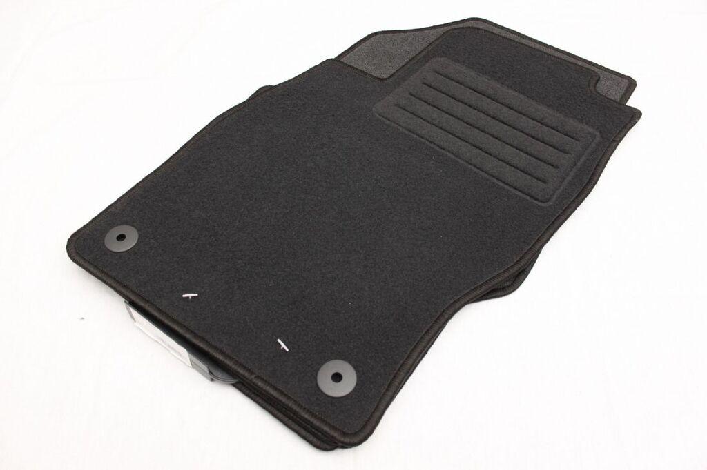 Petex Tipske patosnice za   Opel Corsa D /06+ /