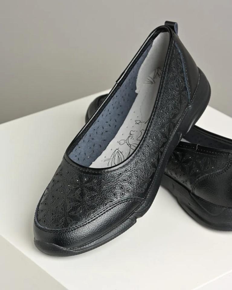 Cherry time Ženske kožne baletanke 4029, Crne