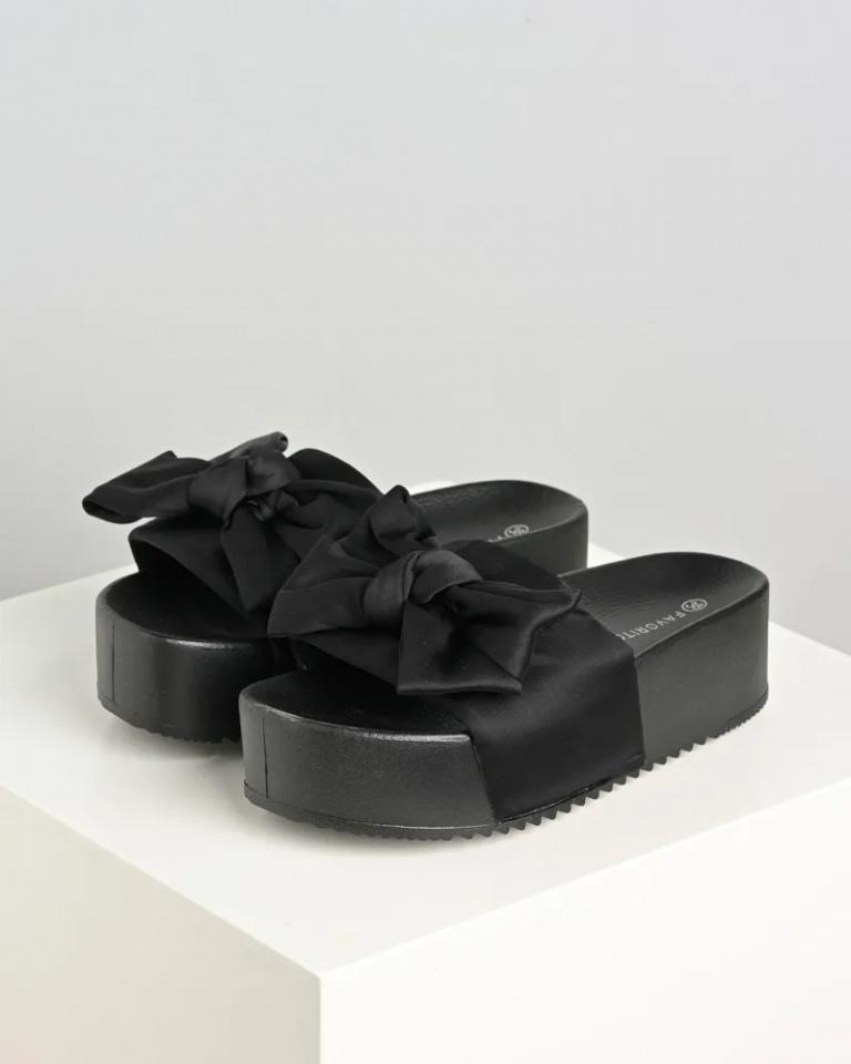 Favorito Ženske papuče LP802513, Crne