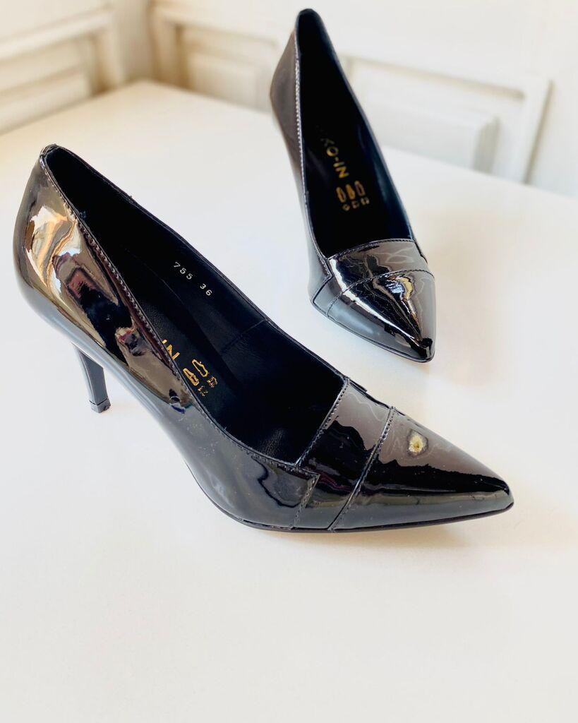 Squareonline Ženske cipele na štiklu Black Patent Chic, Crne