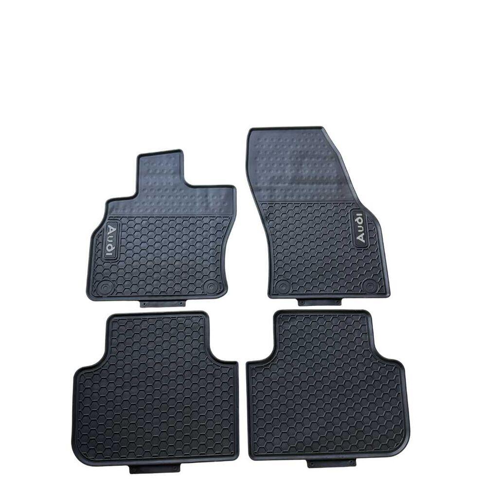 Schweizer Tipske gumene patosnice za Audi Q5 2017+, Crne