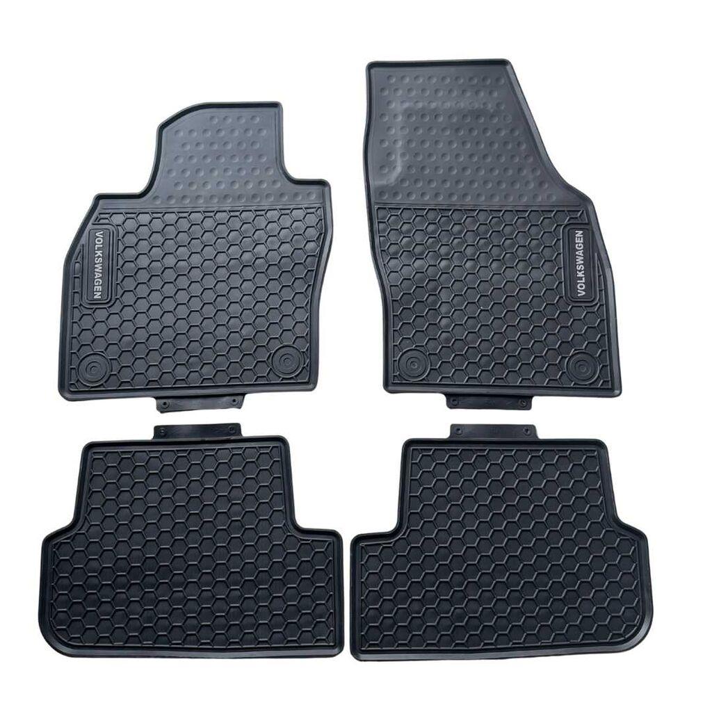 Schweizer Tipske gumene patosnice za Volkswagen Crafter 2006+, Crne