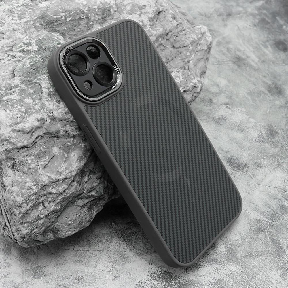 Futrola za telefon iPhone 13 CARBON LINES