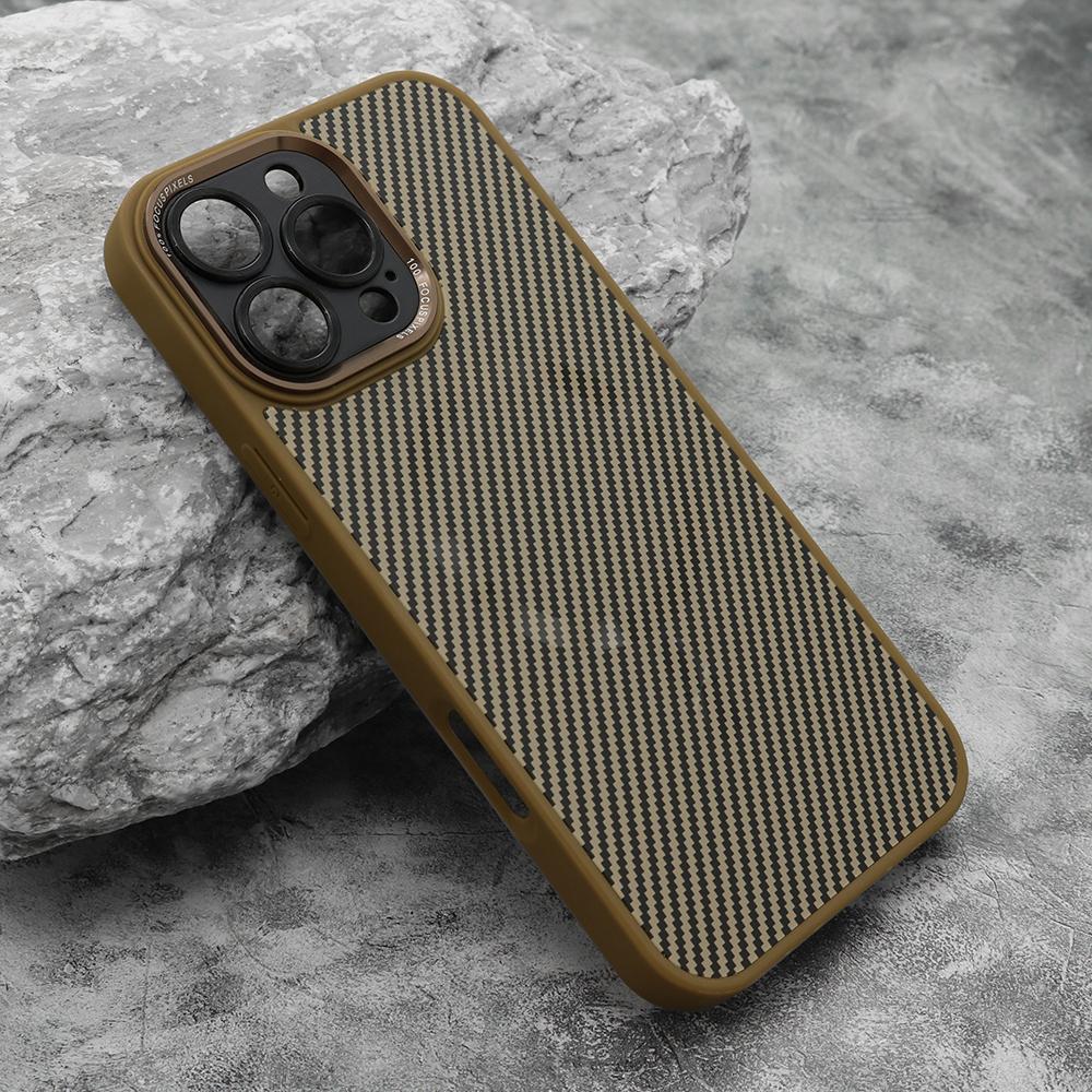 Futrola za telefon iPhone 16 Pro Max CARBON LINES, Magsafe, Zlatne boje
