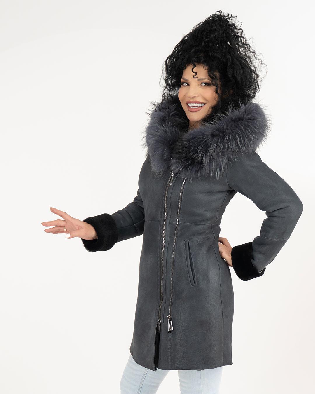 Ženski Monton Deana, Sivi