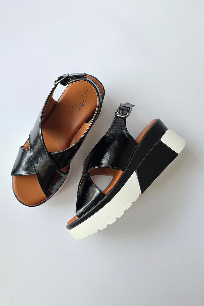 Obuca Trend Ženske sandale sa platformom S1282, Crne