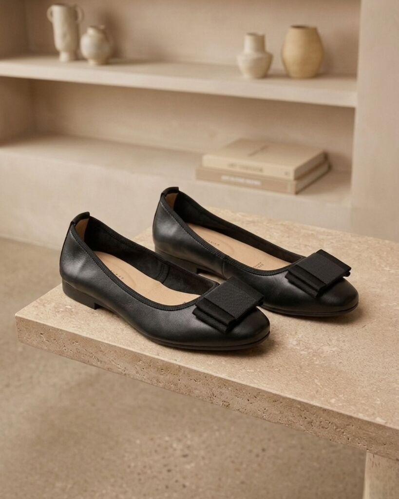 Squareonline Ženske baletanke Black Bow Elegance, Crne