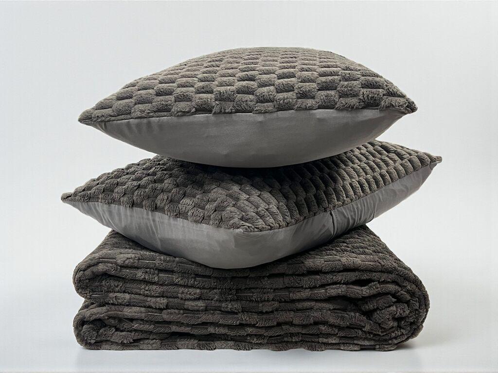 Viktorija Ćebe set Sign – 220x240cm + 2 jastučnice 50x70cm Antracit