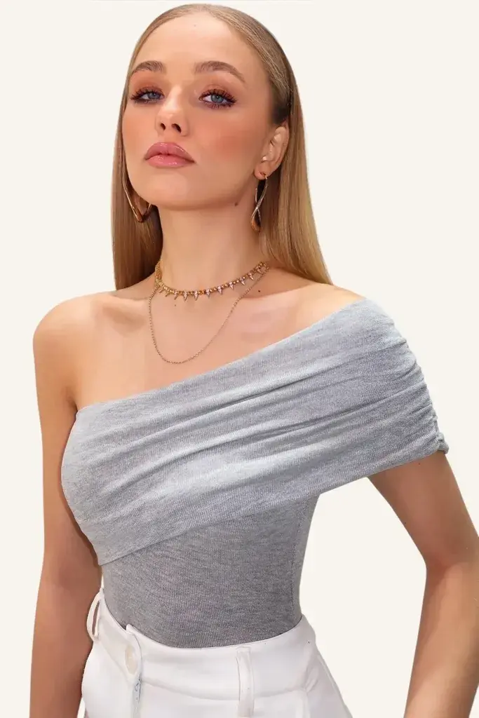 Trend Alacati Stili Ženska bluza bez rukava Alc-X13468, Brod izrez, Siva