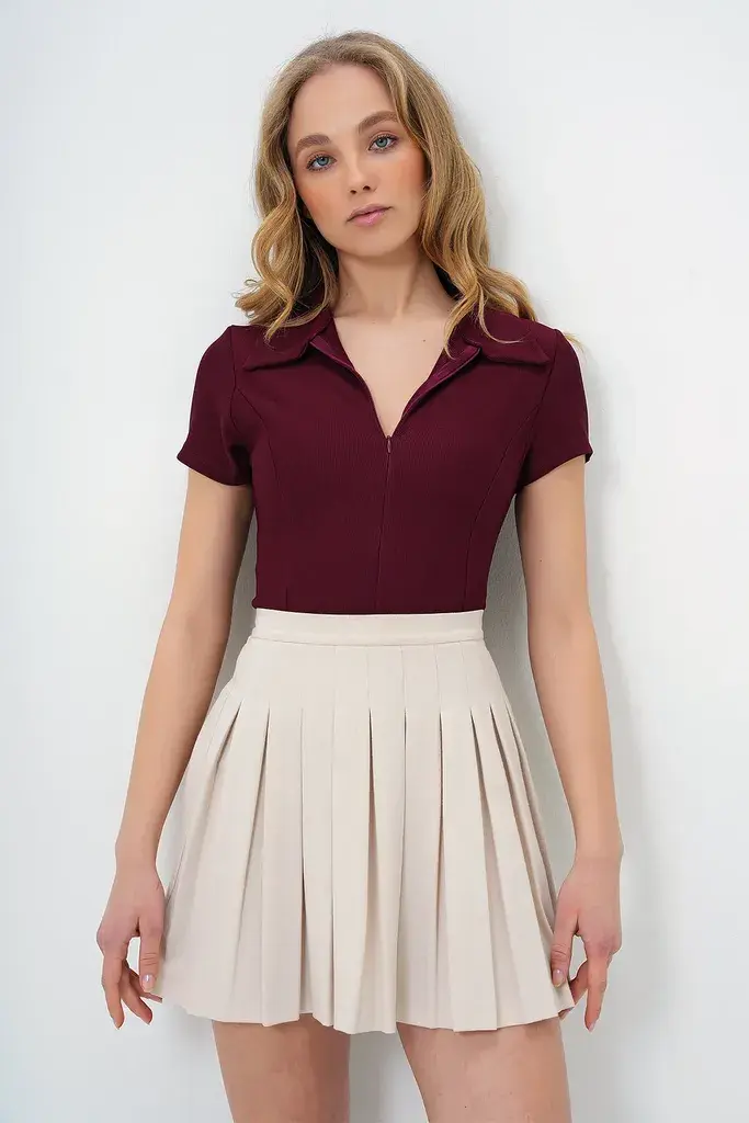 Trend Alacati Stili Ženska košulja kratkih rukava Alc-X13712, Zip kragna, Bordo