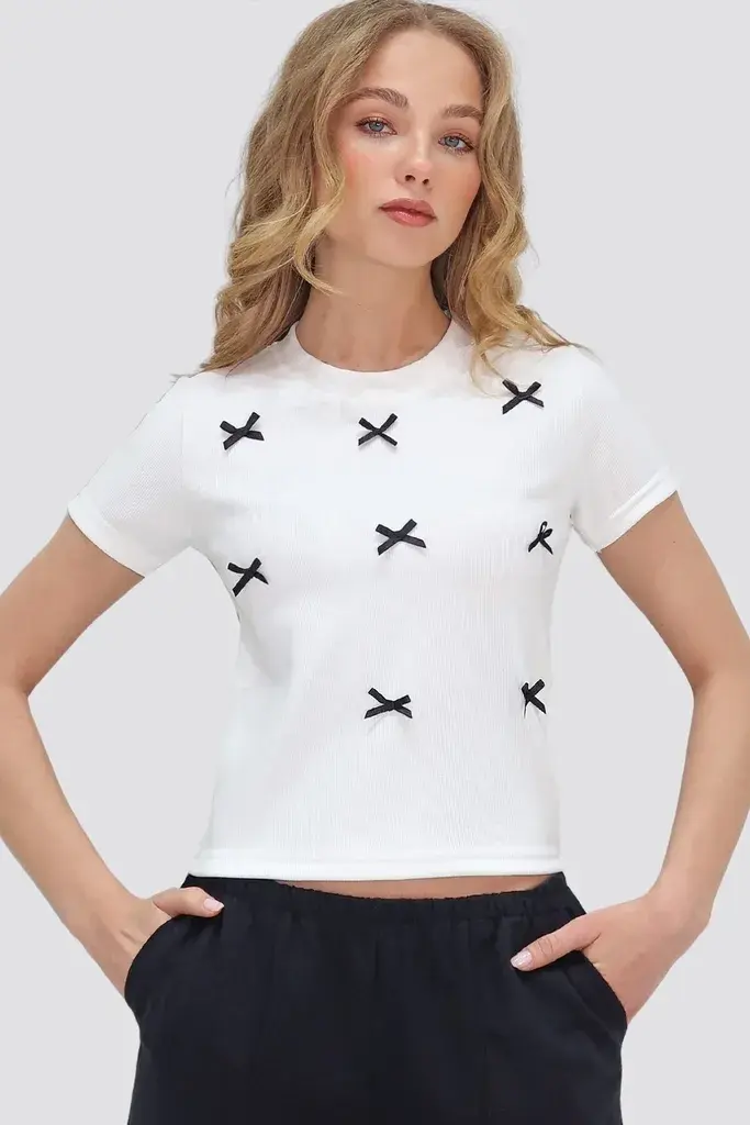 Trend Alacati Stili Ženska bluza kratkih rukava Alc-X13671, Okrugli izrez, Bela