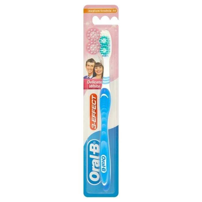 Oral-B Četkica Delicate White Medium