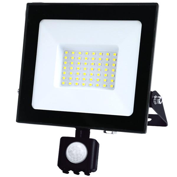 Xled LED reflektor sa PIR senzorom, 50W, ventil, 6500K, 4270Lm