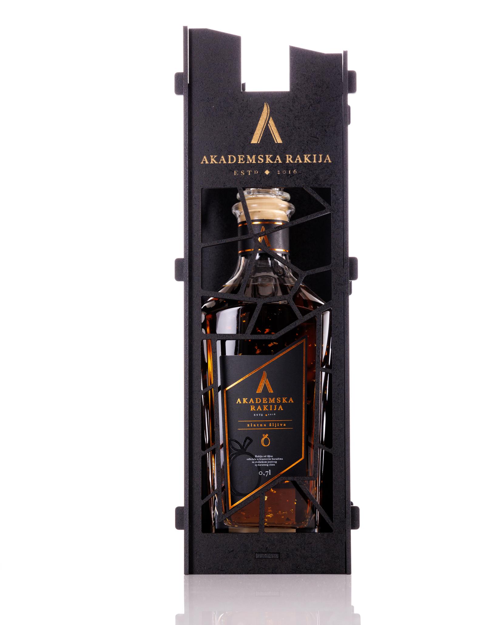 Akademska rakija Zlatna šljiva, 0.7 l
