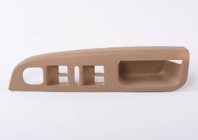 CAR 888 ACCESSORIES Rukohvat levi vr 4 Volkswagen Golf 5/Jetta Volkswagen Golf 5 2003-2010 Volkswagen Jetta 2005-202 bež