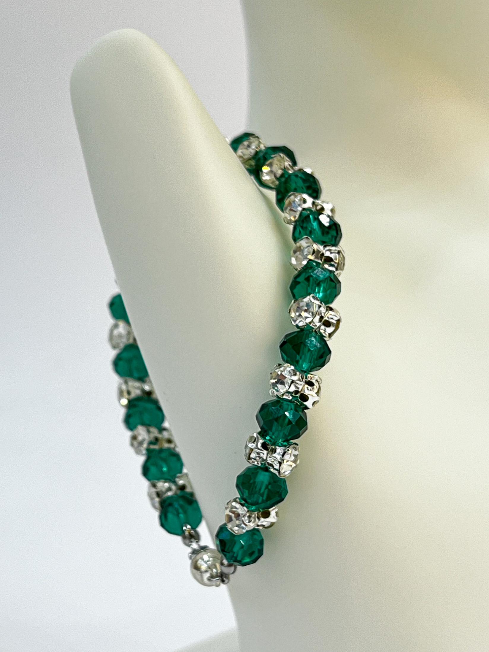 Azibi Narukvica od perli, Zelena