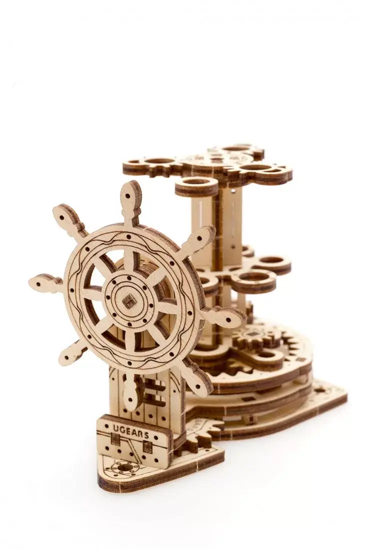 UGEARS 3D Eko mehanička slagalica Kormilo Organajzer