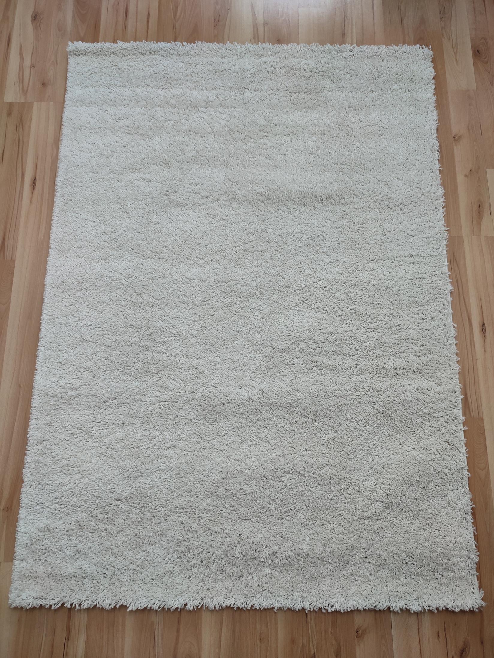 CLARA Tepih 2022-60 140x200 beli